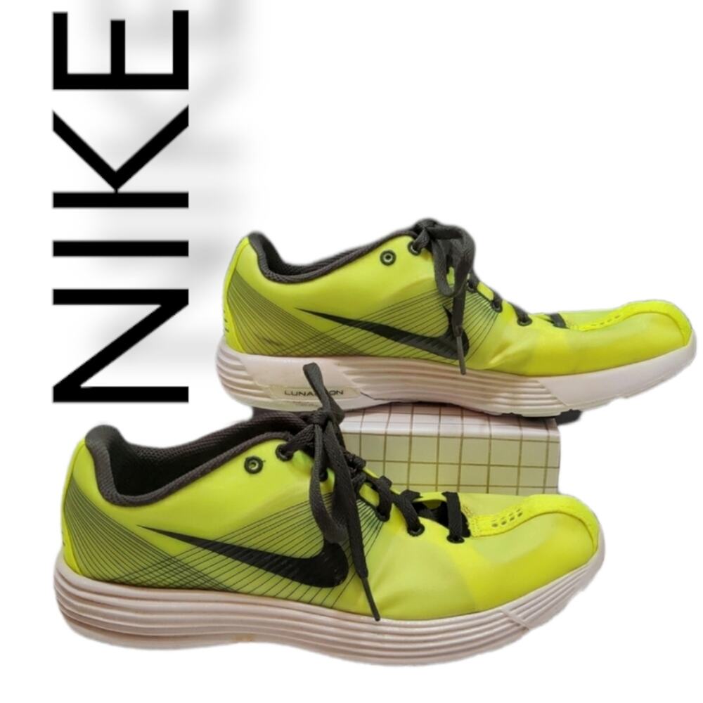 NIKE LUNARACER LUNARLON NEON YELLOW. SIZE 8